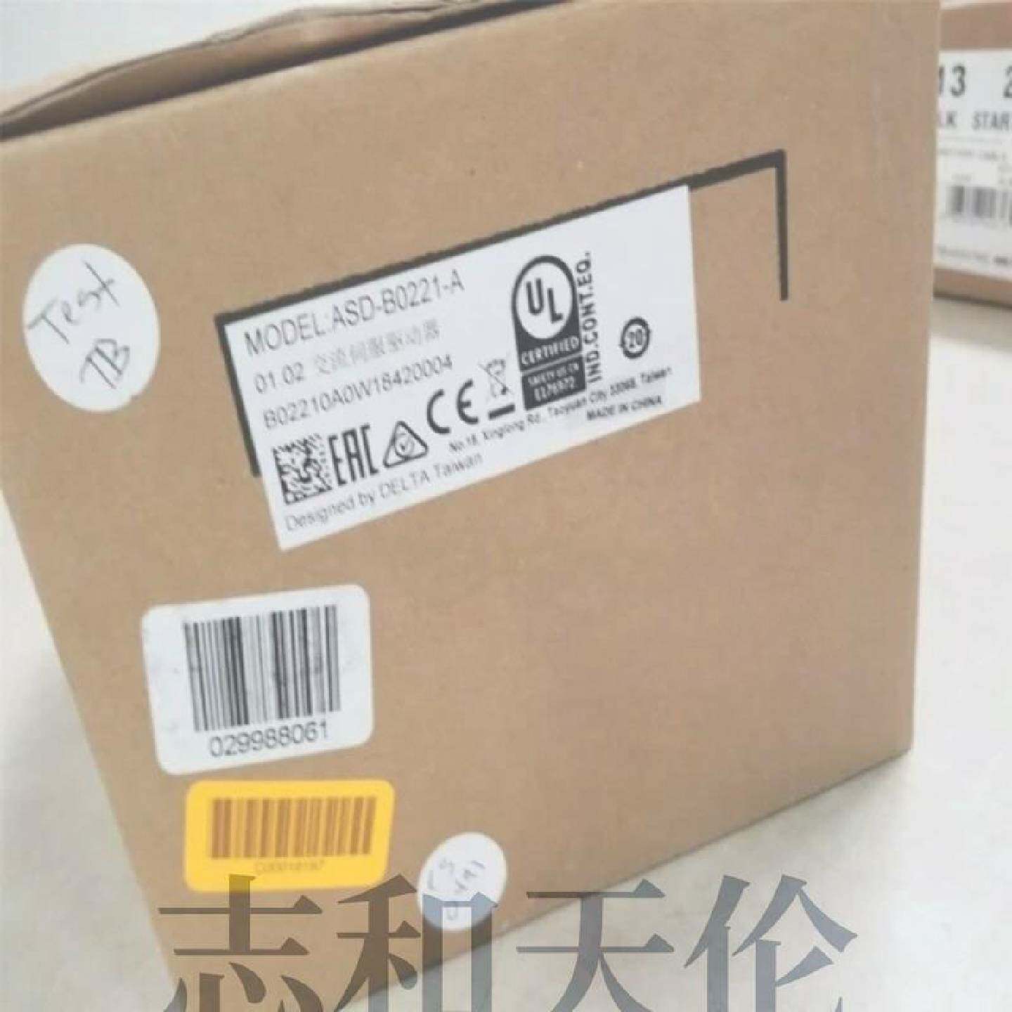 配件1PC New  Drive ASDB0221A XR Brand New Original Spot PLC