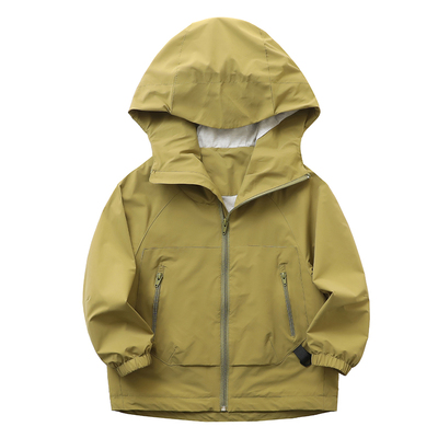 男童冲锋衣春秋款外套2025新款儿童装连帽夹克中大童男孩休闲上衣