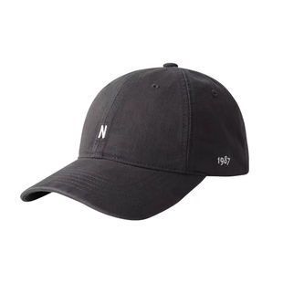 日系软顶棒球帽简约百搭字母刺绣鸭舌帽宽檐显脸小酒红色帽子女潮