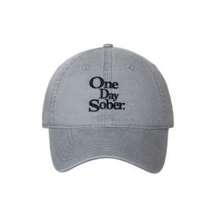 OneDaySober水洗复古美式牛仔刺绣经典软顶品牌Logo鸭舌棒球帽