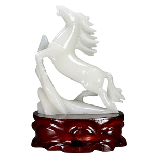 天然白玉马摆件手工雕刻生肖马招财风水玉摆件客厅办公室马到成功