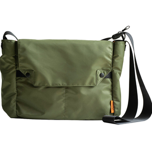 埋不烂轻舟 休闲超轻邮差包citywalk男女通勤斜挎包单肩包 MK026