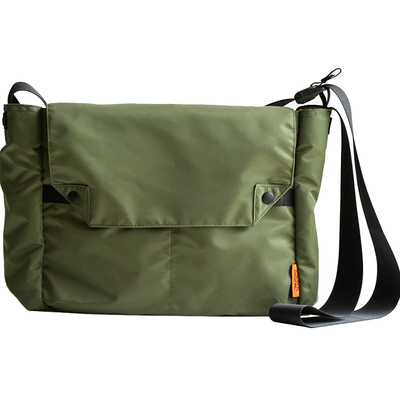 埋不烂邮差包通勤休闲斜挎包