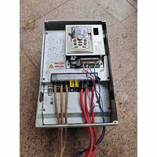 议价DARING变频器30kw300FT40030AA维修