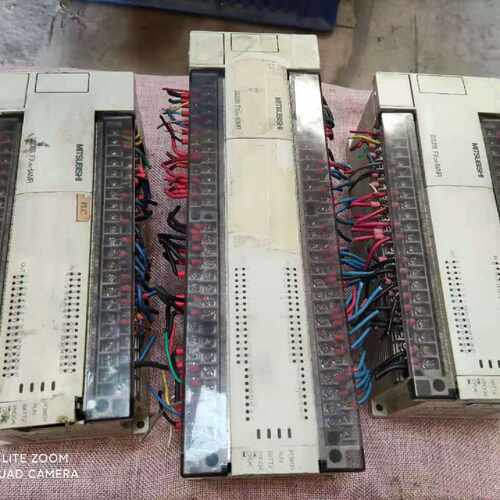 议价三菱PLC FX2N-64MR-001 实物图拍摄 质保 现货