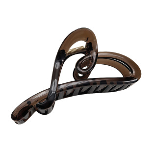 许我耀眼爱心抓夹高级感后脑勺盘发鲨鱼夹发夹气质高端百搭款头饰