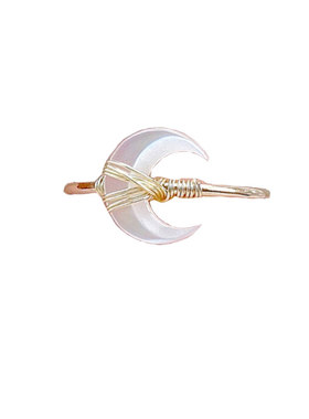 月溅星河然后我们跳舞了精致戒指