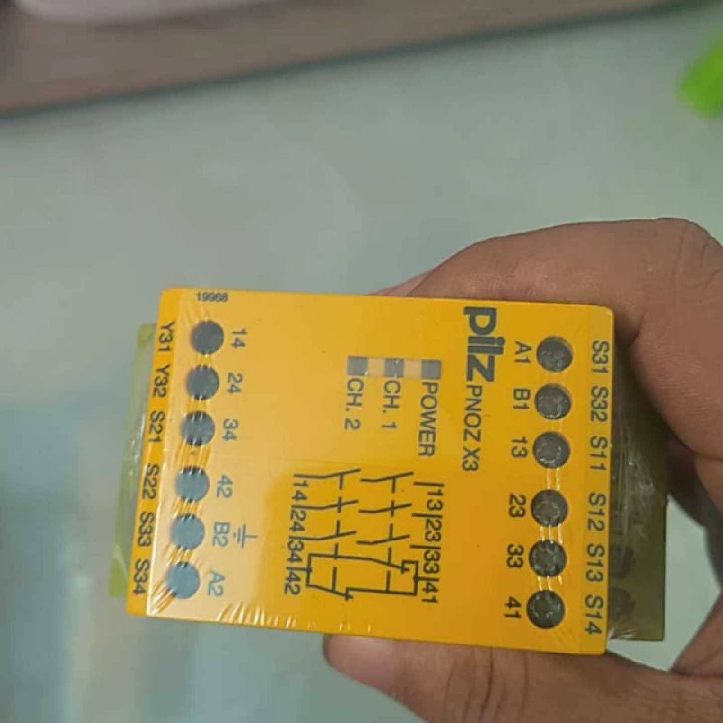 议价型号774314皮尔兹安全继电器