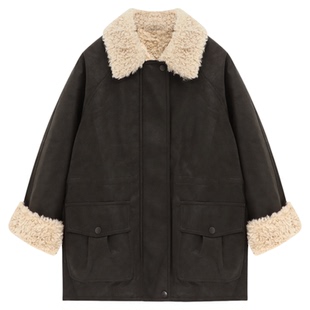 Basic House/百家好复古皮毛一体外套女仿羊羔毛翻领加厚PU外套冬
