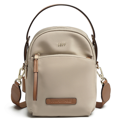 莱夫斜挎包轻便布包通勤旅游小包