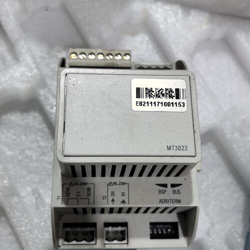 溢价-麦克维尔控制模块MT3022！，成色如图！详细参数见