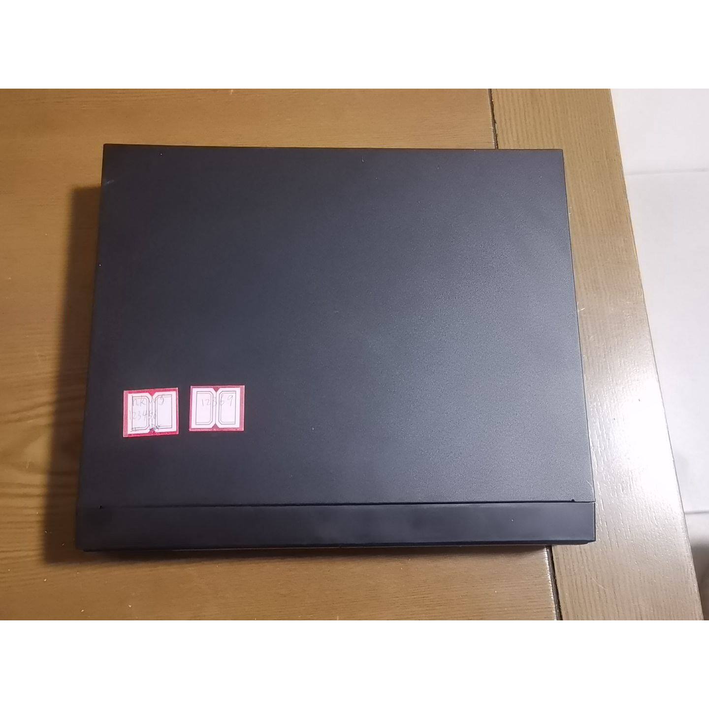 议价可维修海康威视7804NF1网络硬盘4路录像机DS7804N