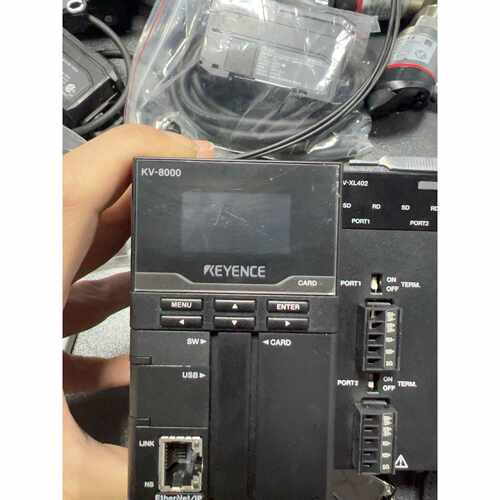 溢价-基恩士KEYENCE KV-8000 CPU模块，进
