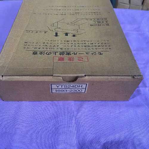日立YTS24DH 64点DC输出模块 PLC控制器