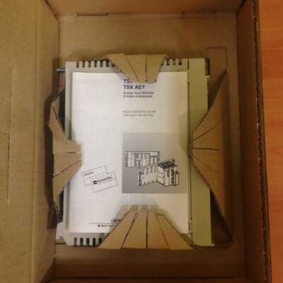 议价施耐德全新模块TSXAEY800 140CPU65160现货促销