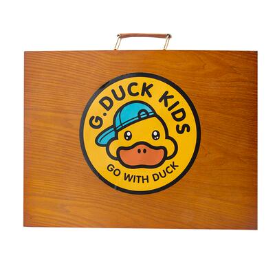 正品联名儿童玩具小汽车礼盒