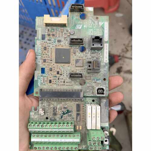 询价安川L1000A变频器主板  ETC740110-S7015