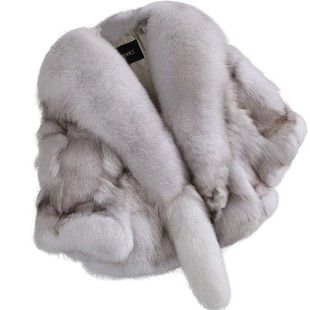 进口整皮狐狸毛皮草外套2025秋冬新款披肩斗篷时尚显瘦裘皮大衣女