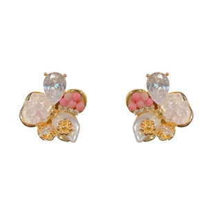 春季新款时尚甜美百搭镶钻珍珠五瓣花耳钉女s925银针轻奢高级耳环