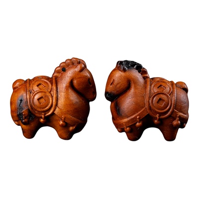 雷击枣木木雕招财马挂件