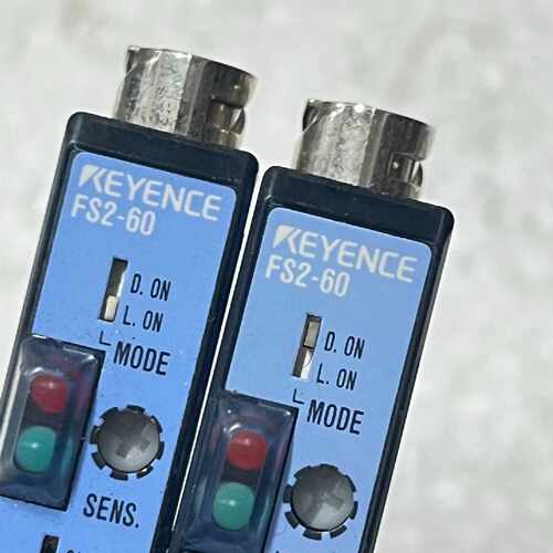 KEYENCE FS2-60光纤放大器