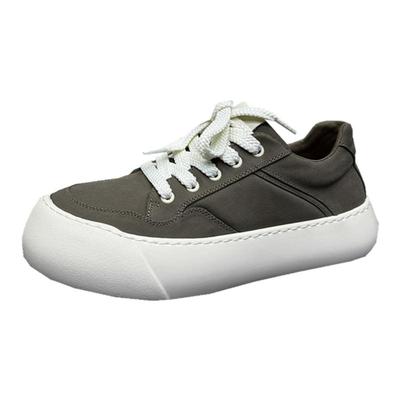 轻奢简约百搭休闲板鞋