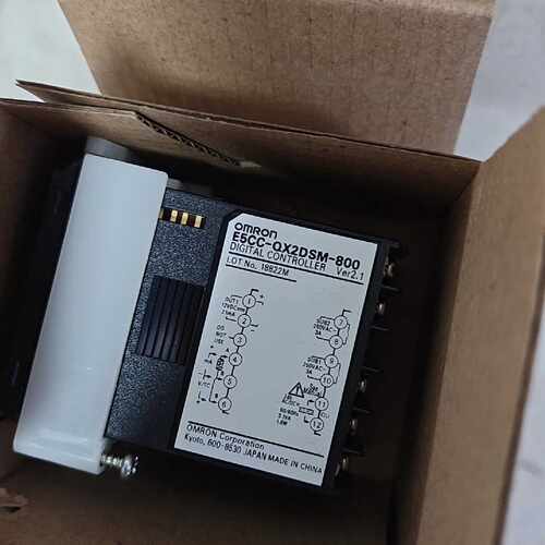 E5CC-QX2ASM-800温度控制器，1，原装—议价