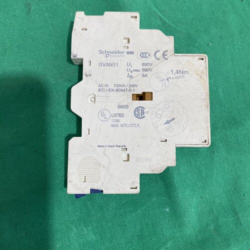 议价施耐德GVAN11电动机断路器侧装辅助触头电动机保护器plc模块