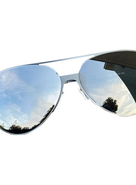 马登无螺丝超轻尼龙偏光太阳眼镜