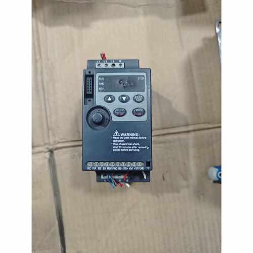 询价-众辰 WB100-1R5G-2变频器 三相220V 1.5K