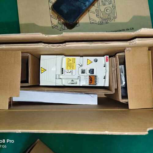 议价全新ABB变频器ACS355-03E-01A2-4/01A9/02A4/03A3/05A6/07A3/