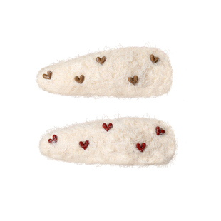 DODOGOGO甜美小爱心毛绒发夹女2025新款新年红色可爱BB夹秋冬发饰