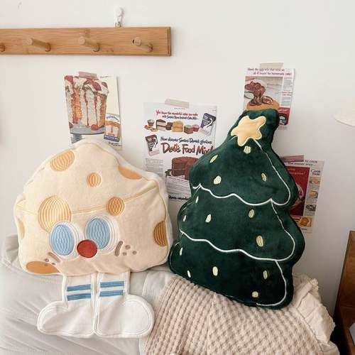 ins可爱卡通刺绣立体抱汽车含心芯靠枕少女客厅腰装饰枕沙发卧室