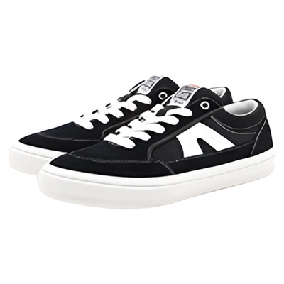 STICKLIGHT黑色板鞋