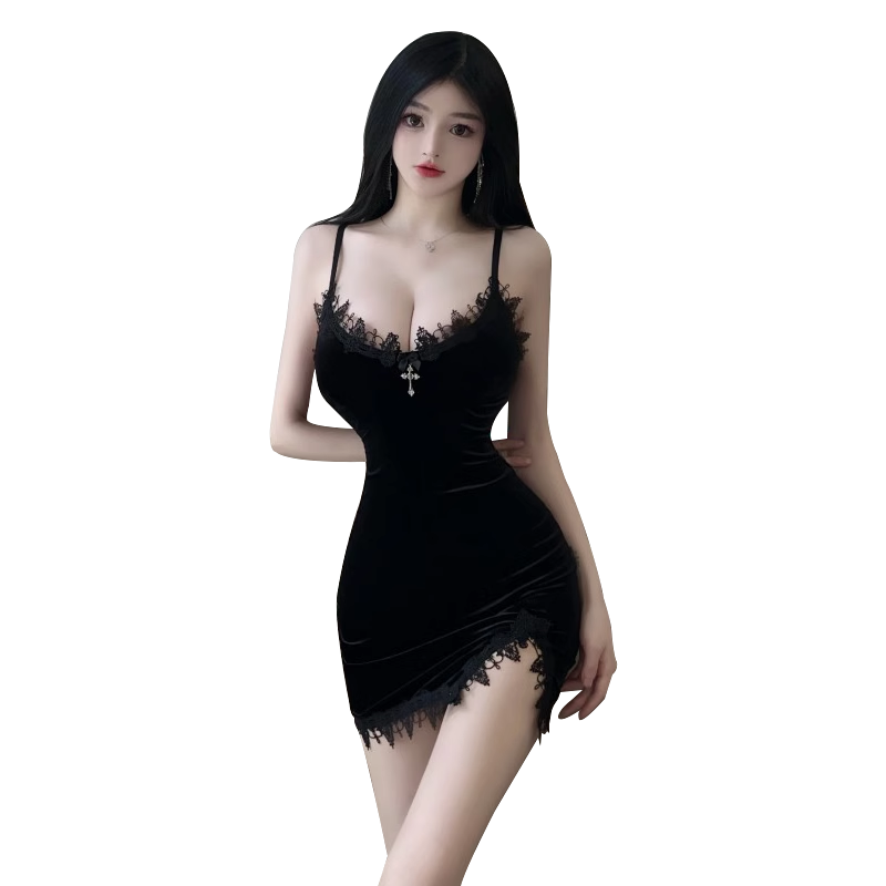 纯欲低胸性感黑色丝绒裙子包臀裙修身显瘦吊带连衣裙打底裙女春秋