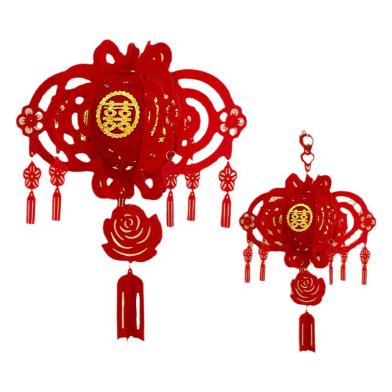 麦达令婚房门口饰蝴蝶结