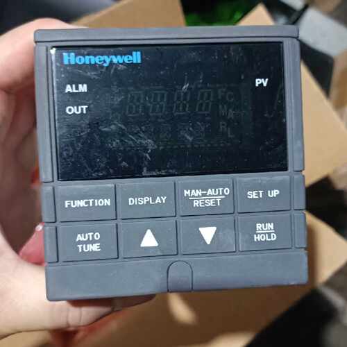 【请询价】霍尼威尔 UDC2300 -PRO 温控全新带包装，