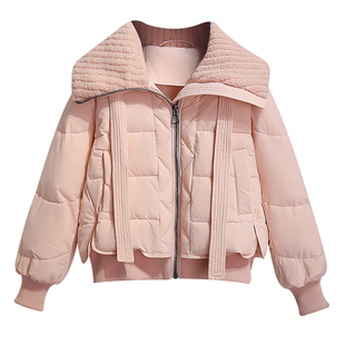 羊羔毛拼接娃娃翻领短款羽绒服女2025冬季新款今年流行的爆款外套