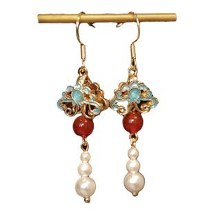 新中式国风耳环秋冬高级感配旗袍耳坠红色蝴蝶烧蓝圆脸适合的耳饰