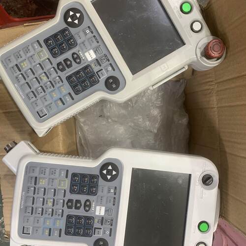 询安川机器人 示教器NX100 JZRCR-NPP01B-1