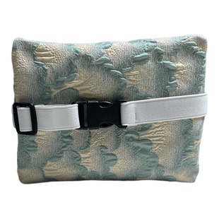 汽车载纸巾盒绑带国风收纳纸巾套居家用办公室软装户外挂绳抽纸袋