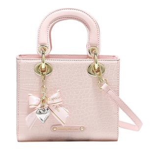 香港品牌轻奢小众粉色包包女2026新款精致生日礼物戴妃包手提包