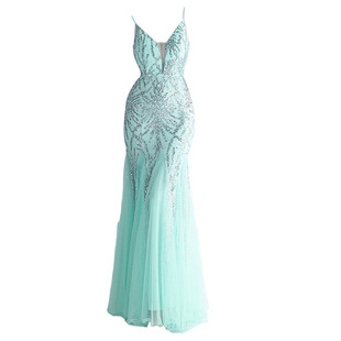 高级感网纱亮闪性感吊带晚礼服女轻奢明星网红盛典活动长款连衣裙