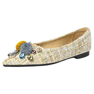 星期六法式单鞋女2025新款小香风尖头水钻花朵平底女鞋浅口时装鞋