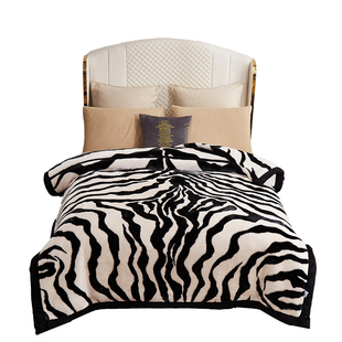 毛毯被子加厚冬季双层加绒法兰绒午睡小毯子保暖不掉毛沙发办公室