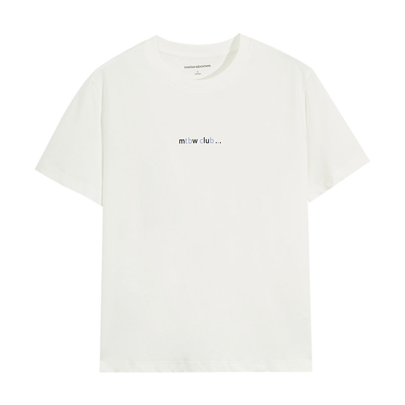 ����˹������Ůͬ������װ����