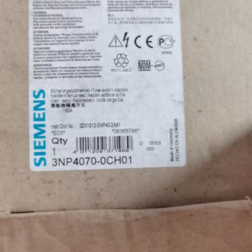议价3NP4070-0CH01西门子原装熔断器组开关3NP4070-0CH01