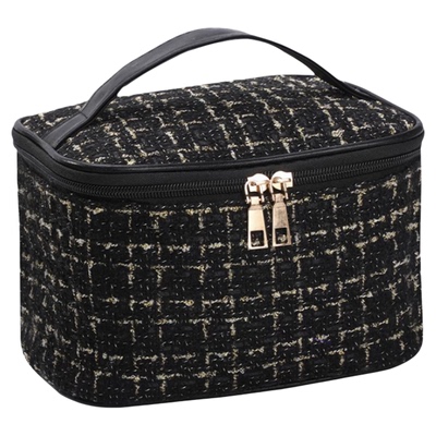 p化妆收纳包小香风不透明旅行包便携式名媛网红款时尚学生化妆包