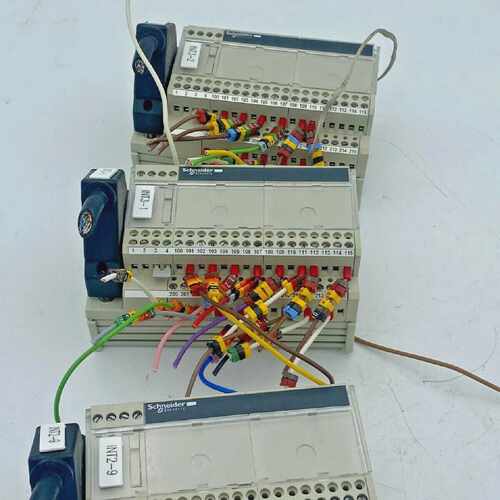 3pc x    TELEMECANIQUE ABE7CPA02 ANALOG INPUT MODULE