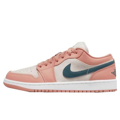 NIKE耐克女粉蓝白粉色低帮篮球鞋
